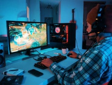 gamer uses one of the best graphics cards in his setup