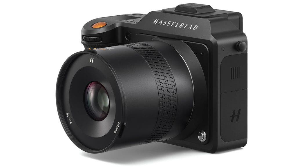 Hasselblad XCD 75p on boday
