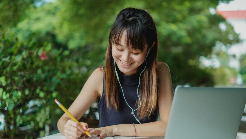 a girl thinking about how content writing helps digital marketing