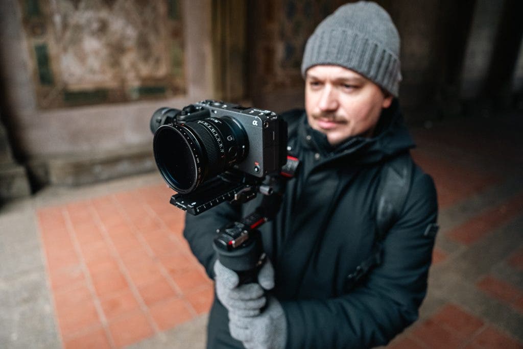 Sony FE 16mm 1.8 G Lens on gimbal