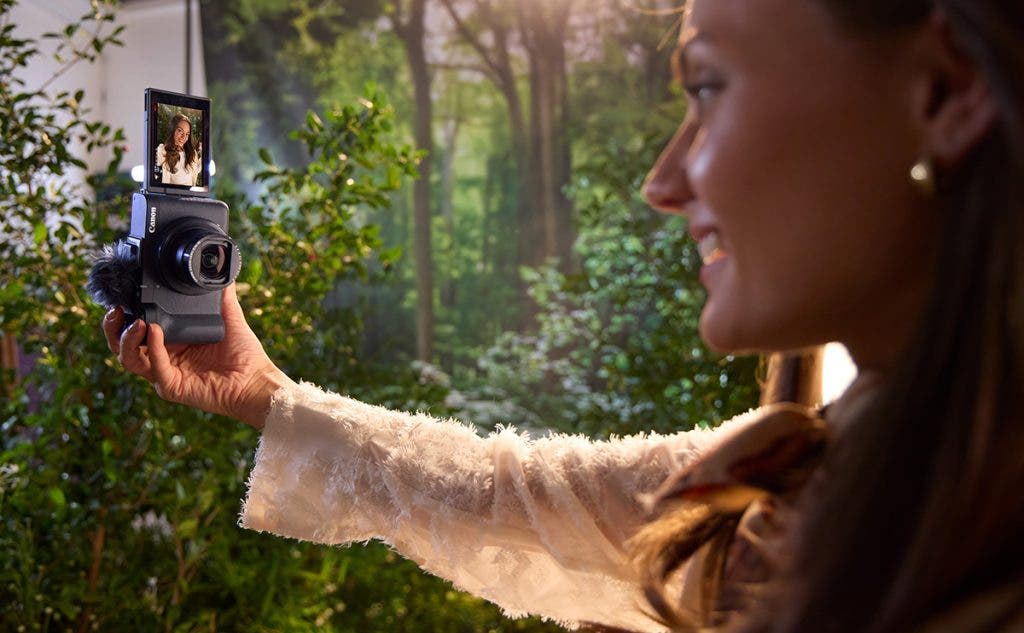 2025 V Series Vision to Video PowerShot V1 JPEG 5 in Perpetuity by Canon