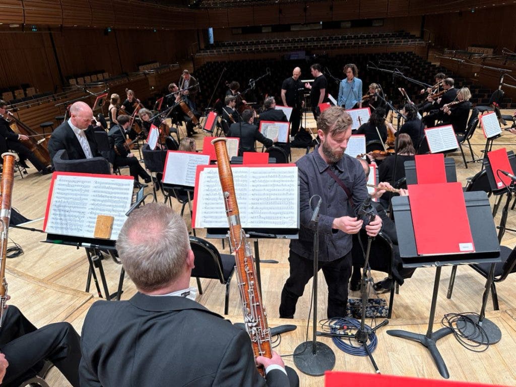 Sennheiser MKH 8018 in a concert hall