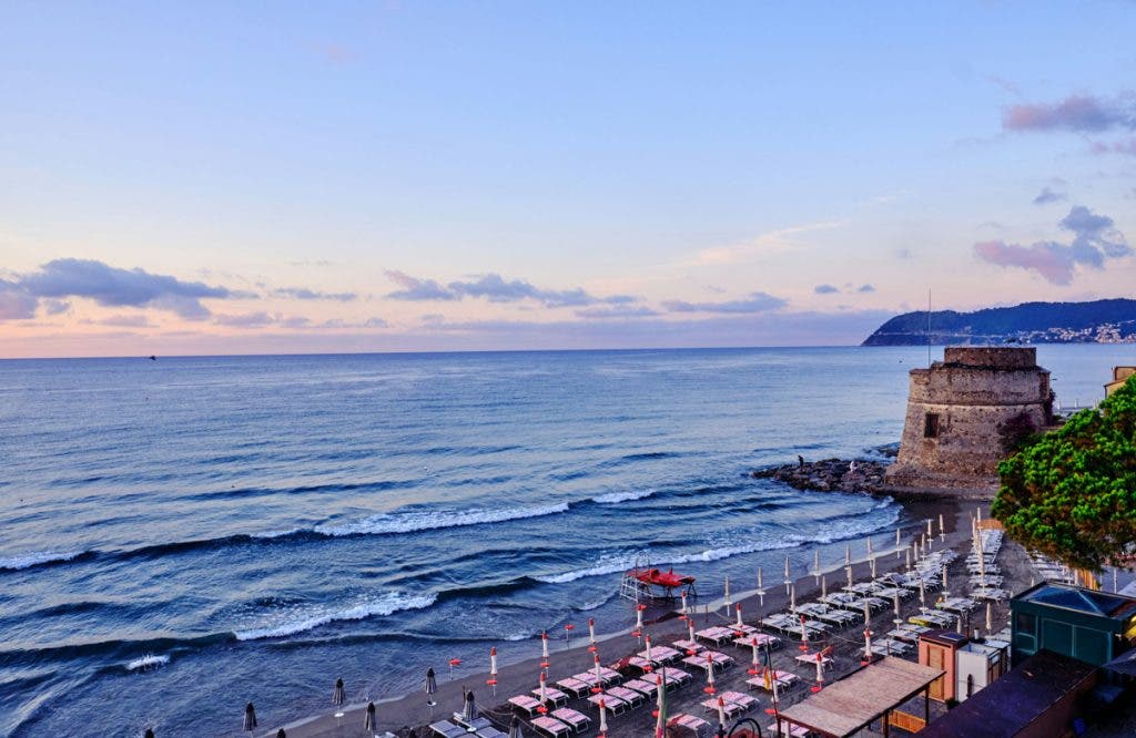 Photo by Marcus Ganahl on Unsplash - Alassio, Italy