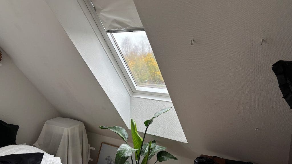 Slanted wall